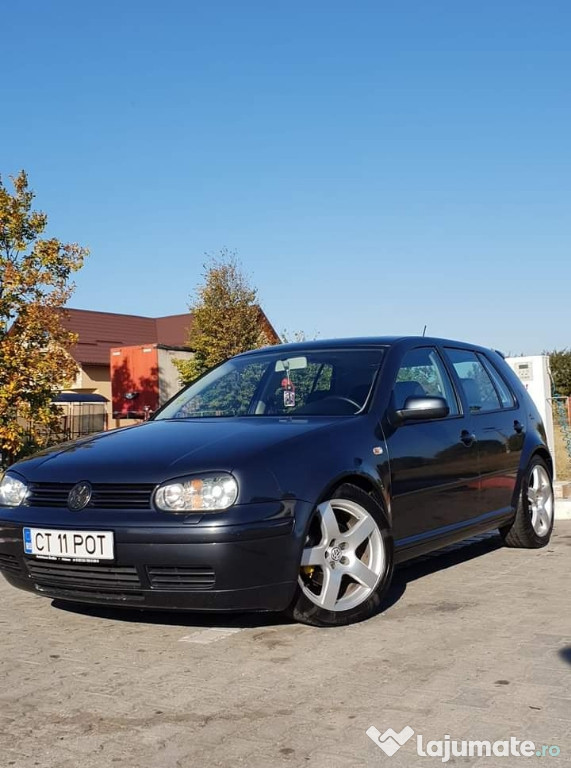 Dezmembrez golf 4