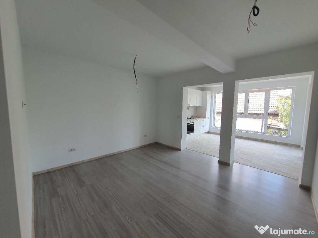 Bloc 2023 apartament 3 camere etaj 1 + terasa + parcare proprie