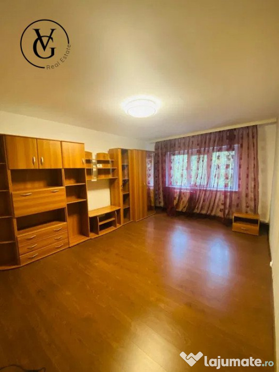 Apartament decomandat 3 camere Inel II+ loc parcare