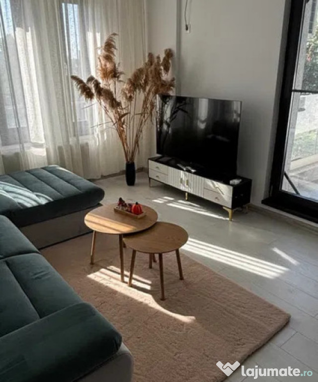 APARTAMENT DE 2 CAMERE, 54 MP UTILI, ROND OMV