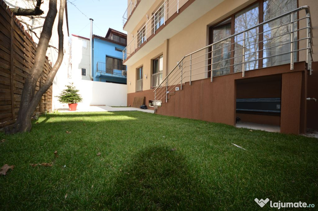 Ocazie! Apartament 3 camere cu curte| Zona Aviatiei| Idea...