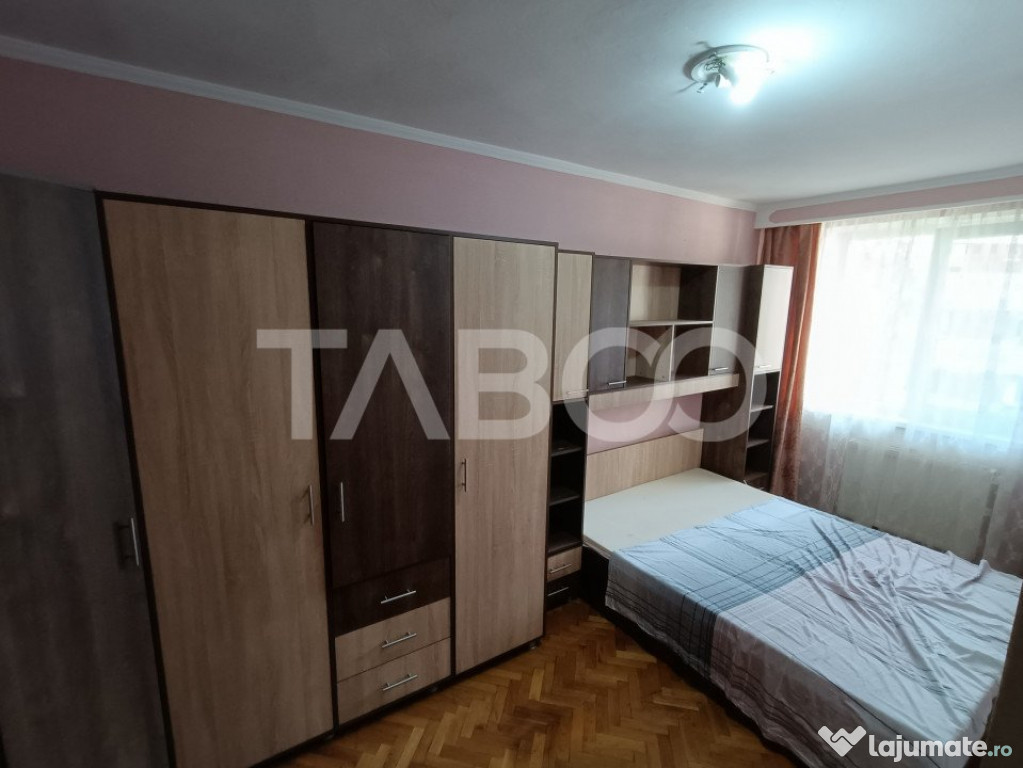 Apartament etaj 2 cu 3 camere 65 mpu pivnita Ultracentral Al