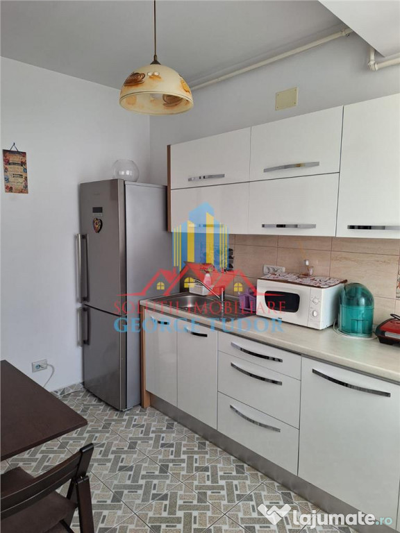 Apartament 2 camere 70 mp, Str. Soarelui Nr.7, Militari Resi