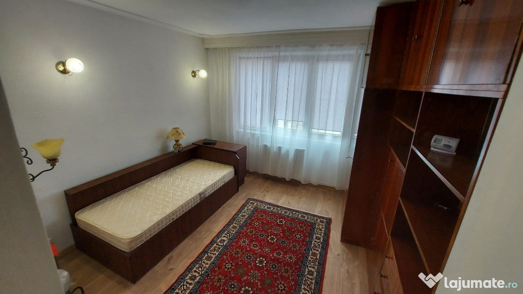 Apartament 3 camere D, in Piata Unirii