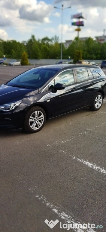 Opel Astra K Sports Tourer / 2016 / 136 cp / diesel / 8200 euro