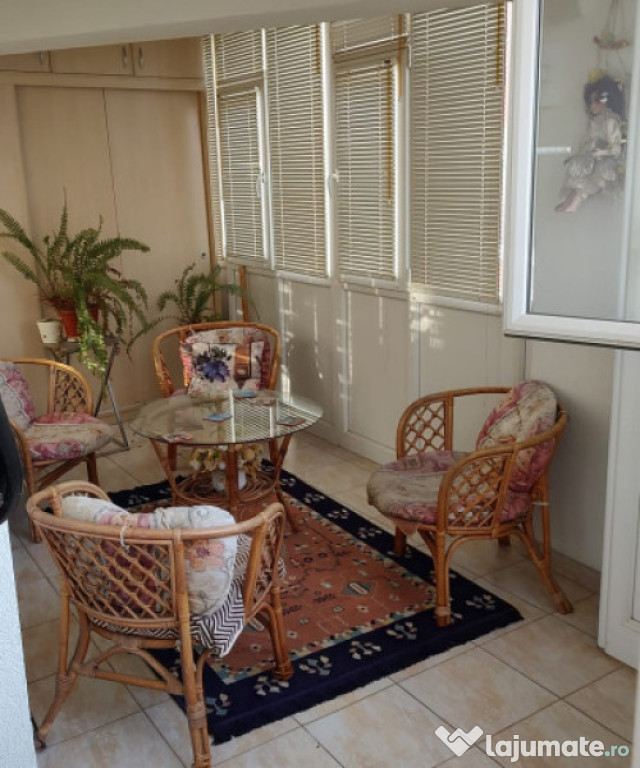 Apartament Semidecomandat 5 camere