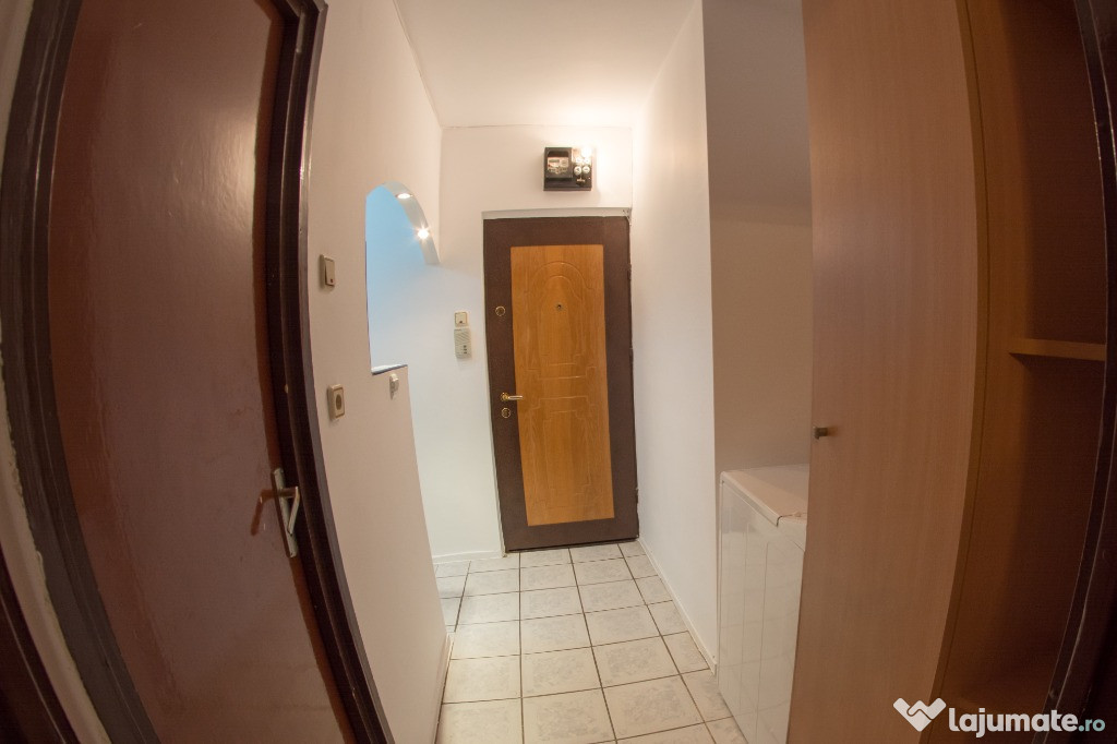 Închiriez apartament 2 camere