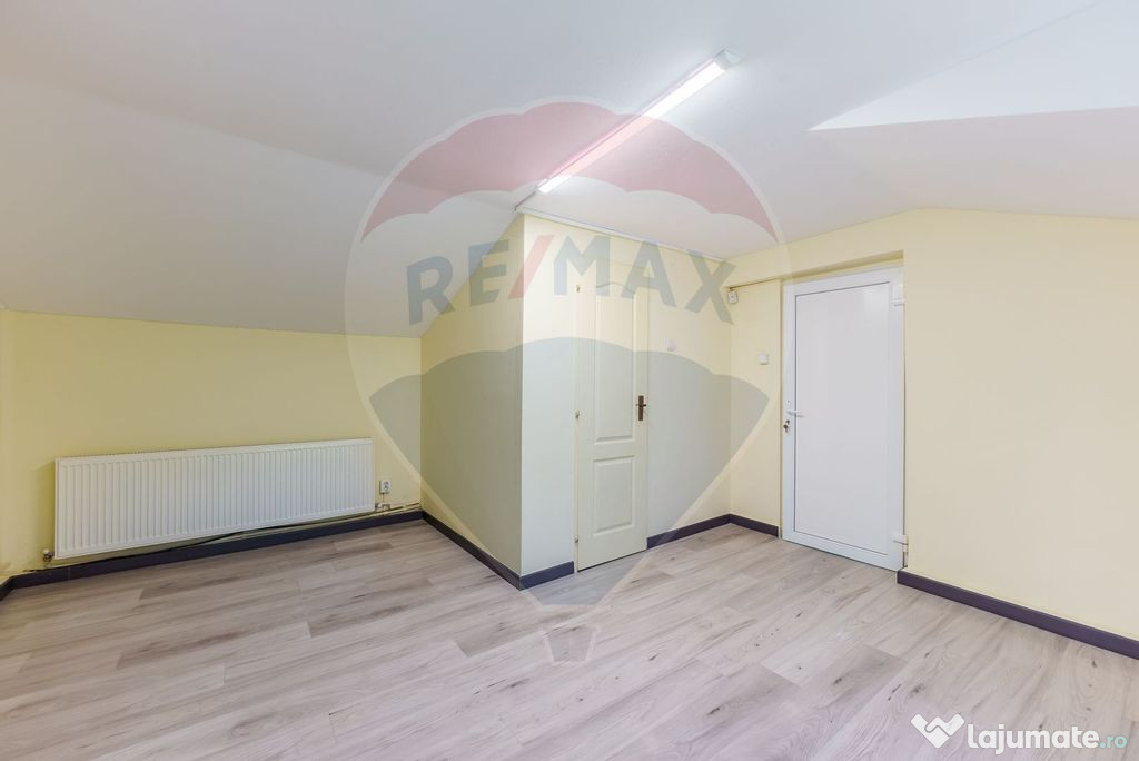 Apartament cu 5 camere de închiriat , pretabil pentru mu...