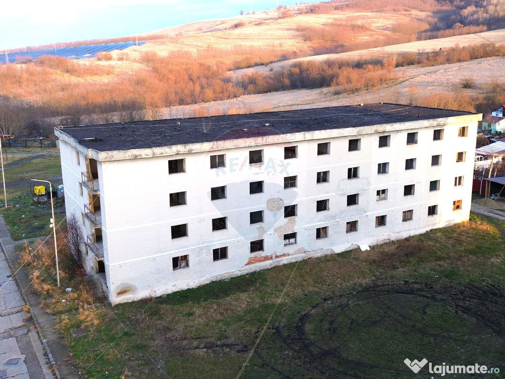 Bloc de garsionere in Copsa MIca