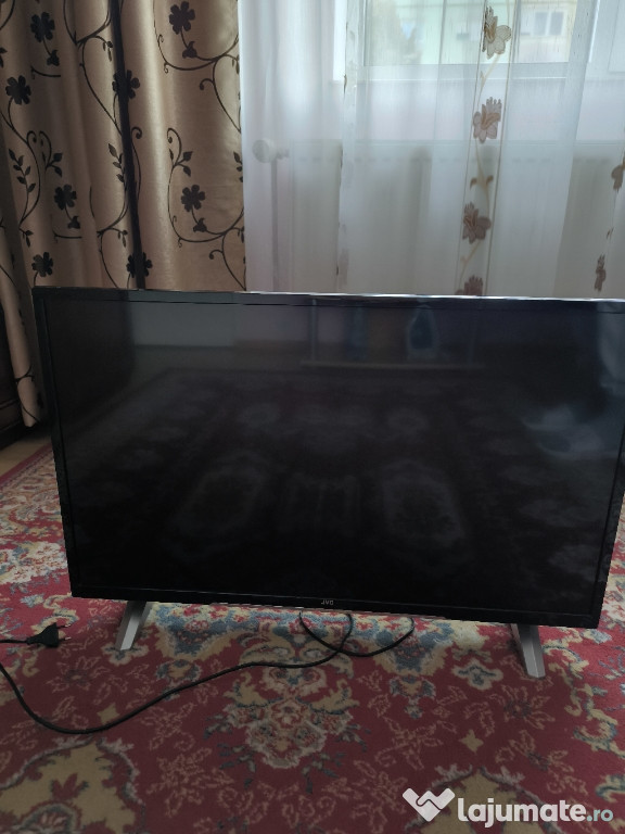 Led TV JVC în stare buna