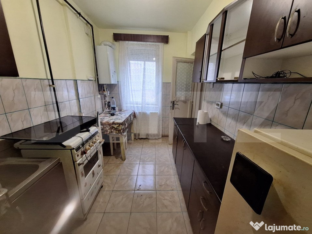 Apartament 2 camere, 54mp, zona Cugir