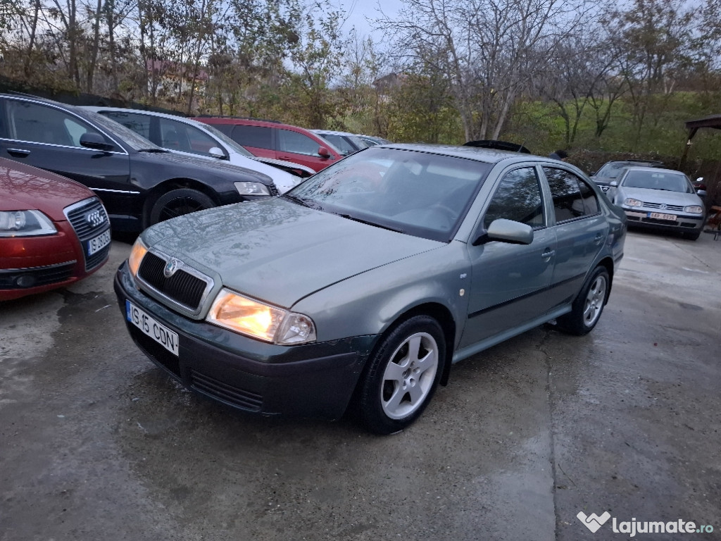 Skoda Octavia, an 2005, 1.6 benzina = Posibilitate rate