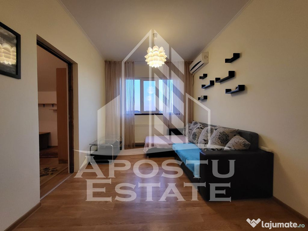 Apartament cu 4 camere, centrala proprie, zona Bucovina