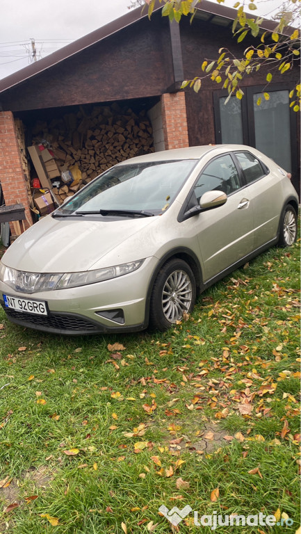 Honda Civic 1.8 i-Shift