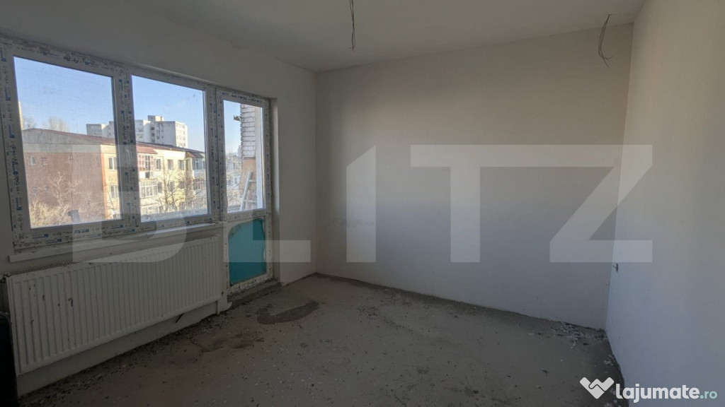 Apartament de 3 camere, 62mp, zona Podu Roș