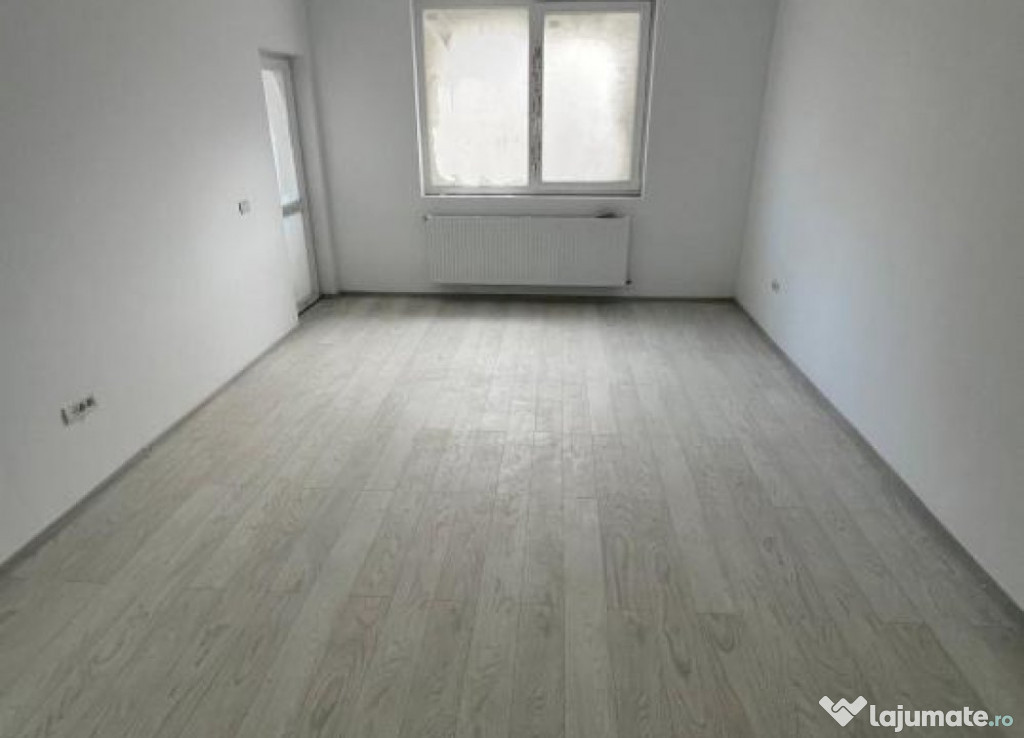 Apartament 3 camere decomandat - zona Sanpetru