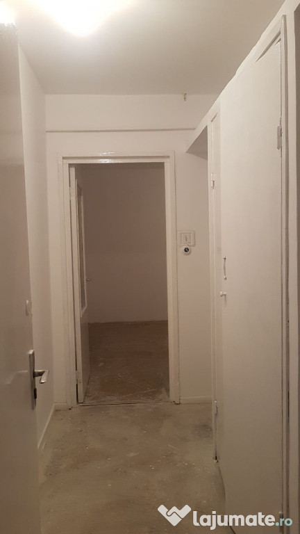 Vand apartament 2 camere Ploiesti Vest