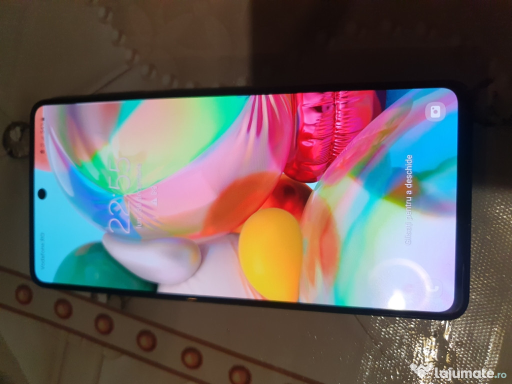 Vând samsung a71 funcțional fără defecte fără accesorii