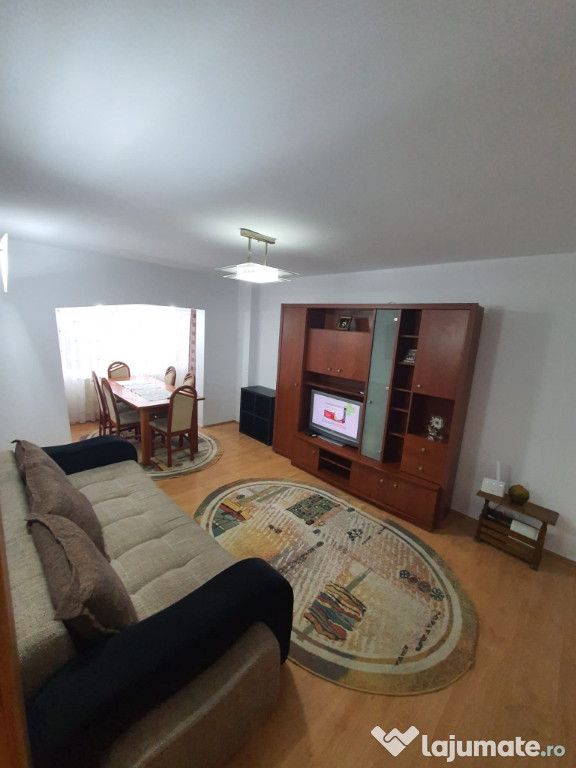 Inchiriere apartament cu 3 camere in Curtea de Arges ultracentral