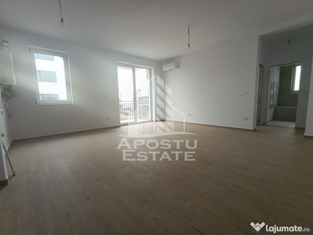 Apartament 2 camere, centrala proprie, bloc nou, loc parc...