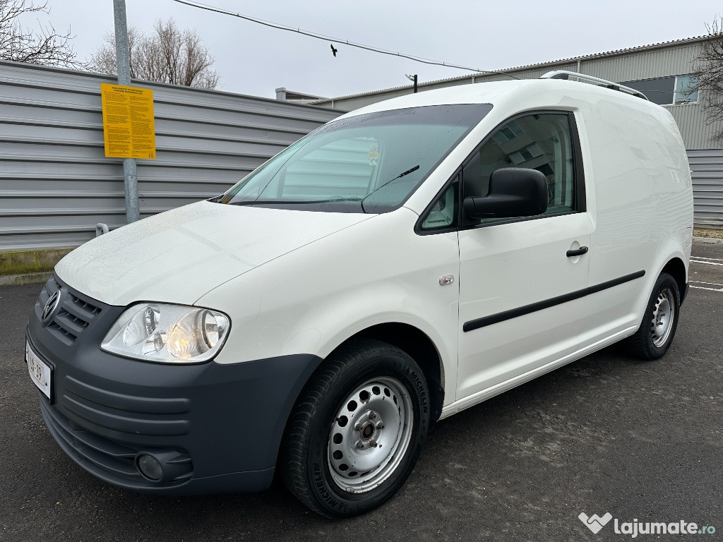 VW Caddy 1.9 TDI EURO 5 - 2 set-uri de anvelope