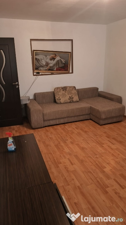 Vând apartament 2 camere