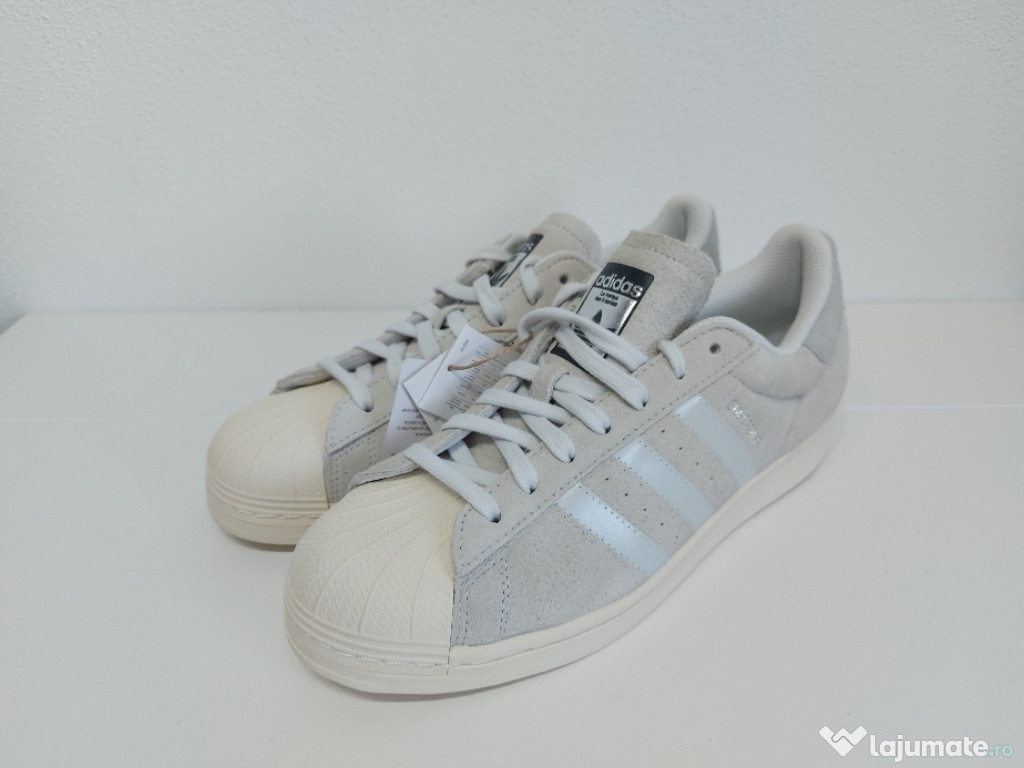 Adidas Superstar