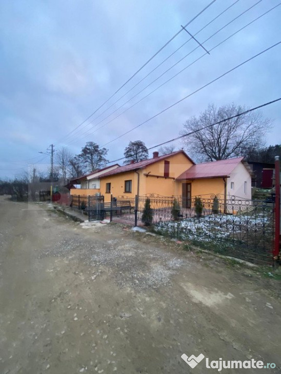 Casa tip duplex, 3 camere, 45 mp+teren 130 mp, zona Cernauti