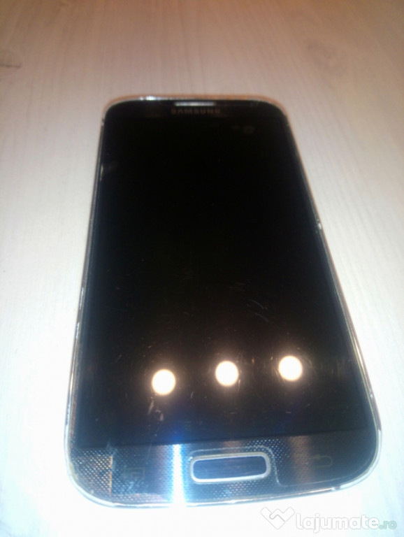 Samsung Galaxy S4 Value Edition (GT-i9515)