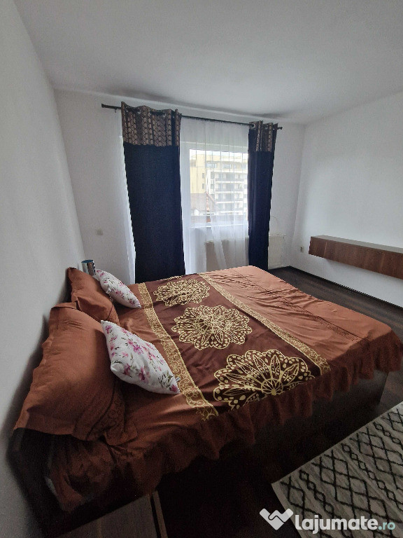 Apartament 2 camere zona TRACTORUL,Bloc 2013