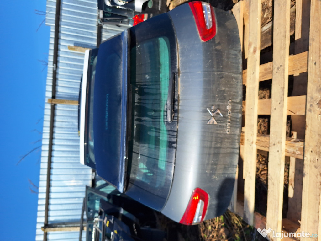 Maner exterior stanga fata BMW X1 2010