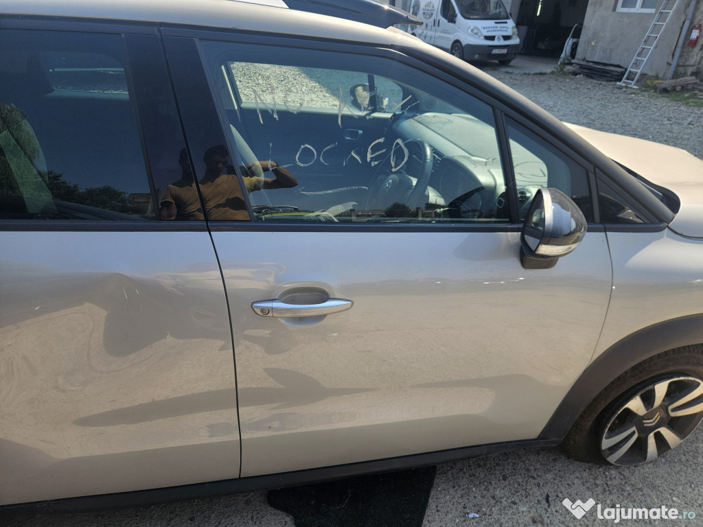 Maner exterior stanga fata Volkswagen Passat B8 2012
