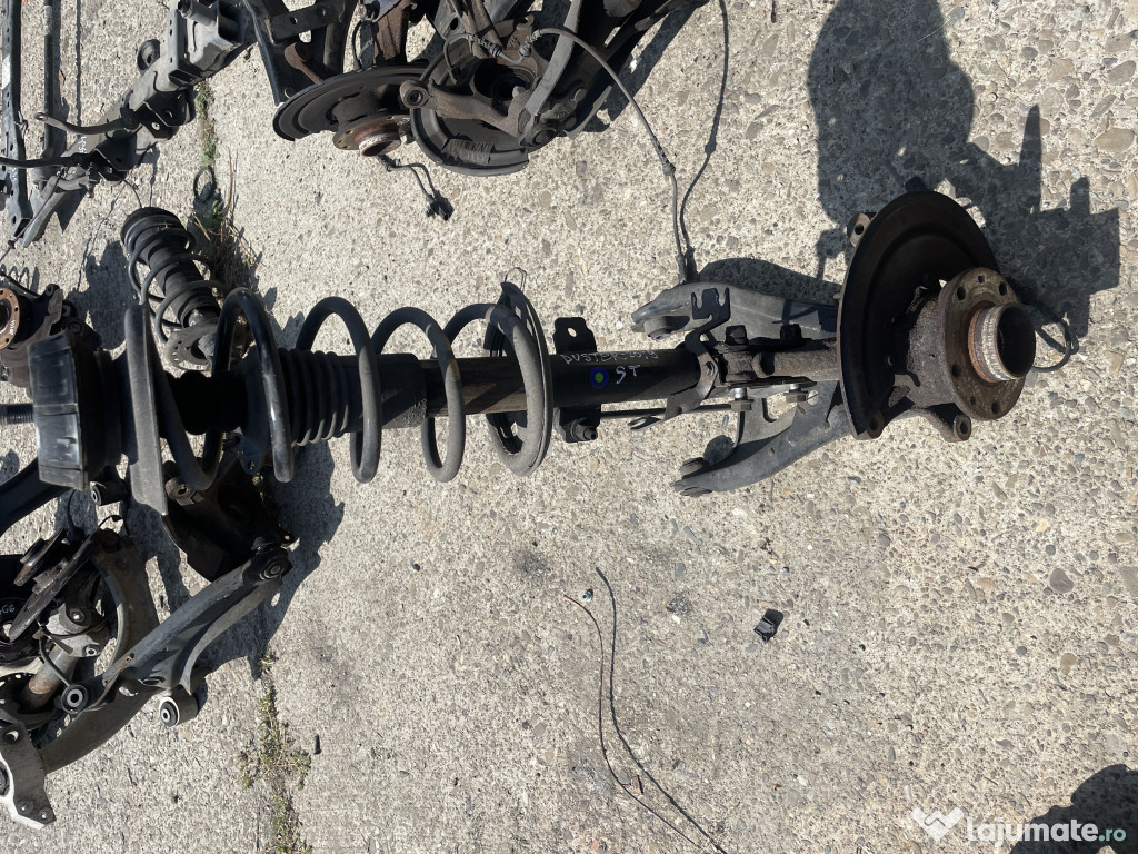 Macara geam stanga spate Nissan Qashqai 2016