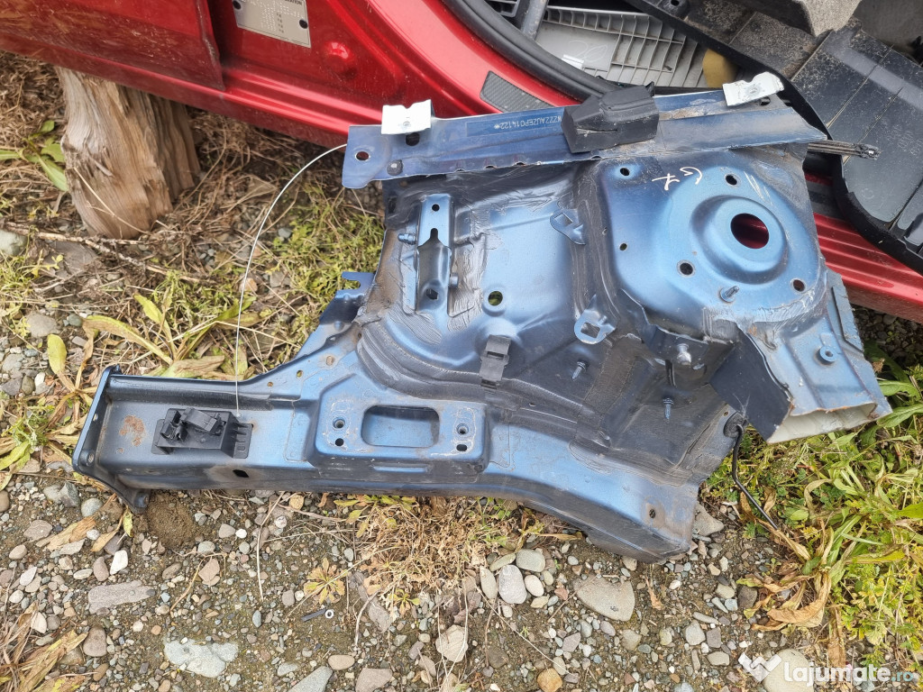 Far stanga cu led Suzuki Vitara 2017