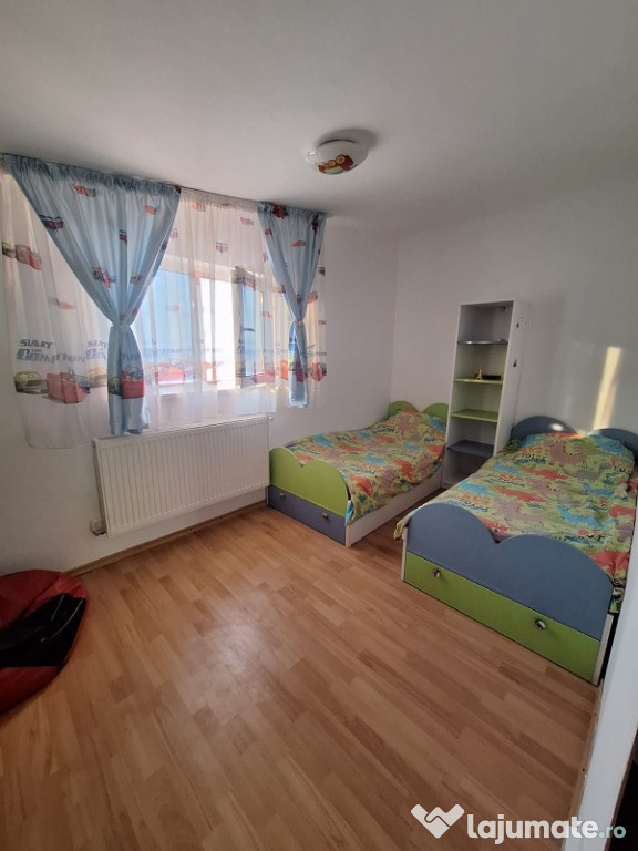 Apartament 3 camere