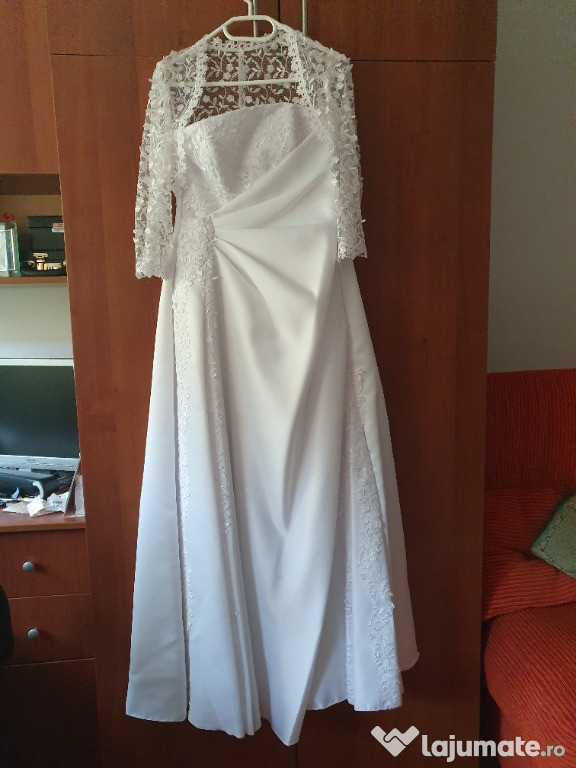 Rochie alba mireasa cu bolero