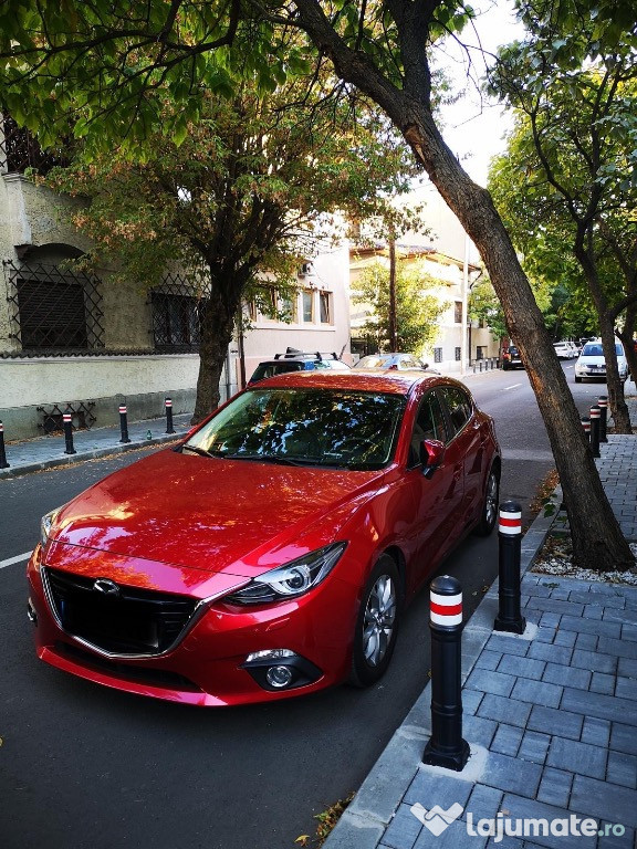 MAZDA MAZDA 3 - 2.0i - 120CP - 88KW culoare Red Soul