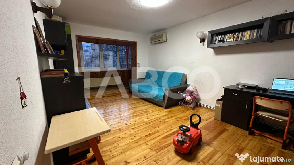 Apartament 3 camere mobilat utilat 76 mpu zona Turnisor Sibi