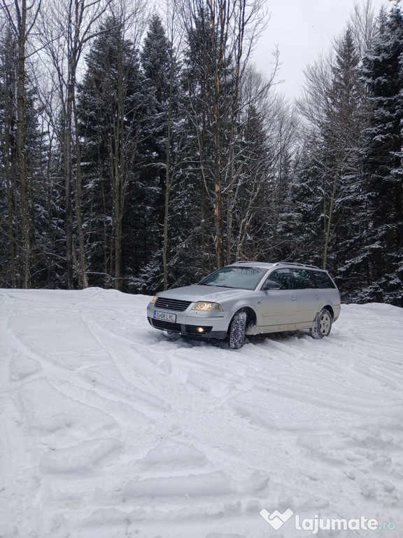 Vând passat b5.5 19 131 cp din 2002 manual