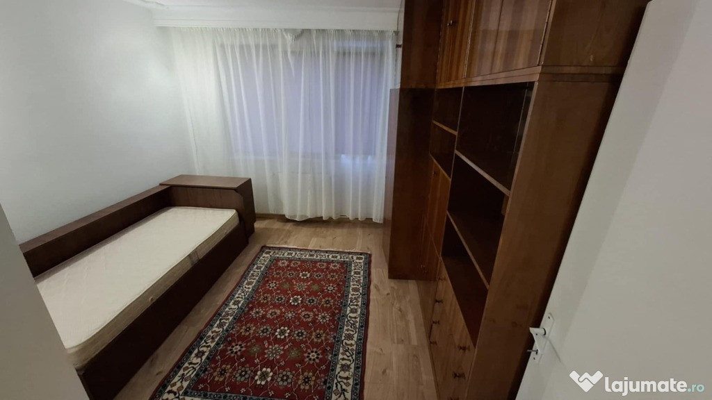 Apartament 3 camere D, in Piata Unirii