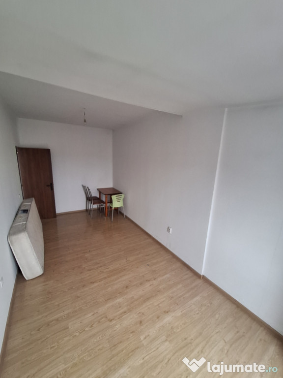 Apartament 2 camere zona Nord decomandat