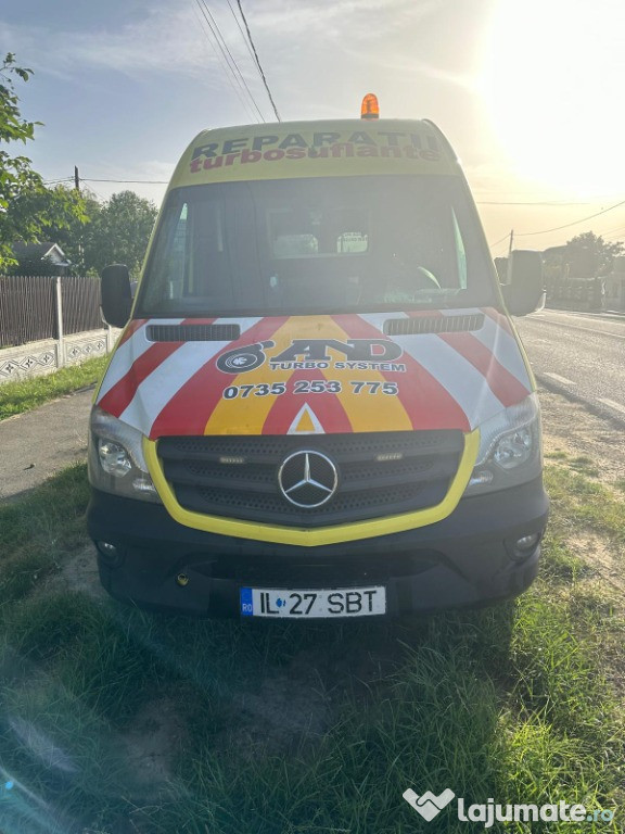 Vând Mercedes sprinter