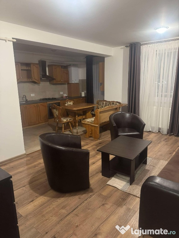 Apartament cu 2 camere de închiriat