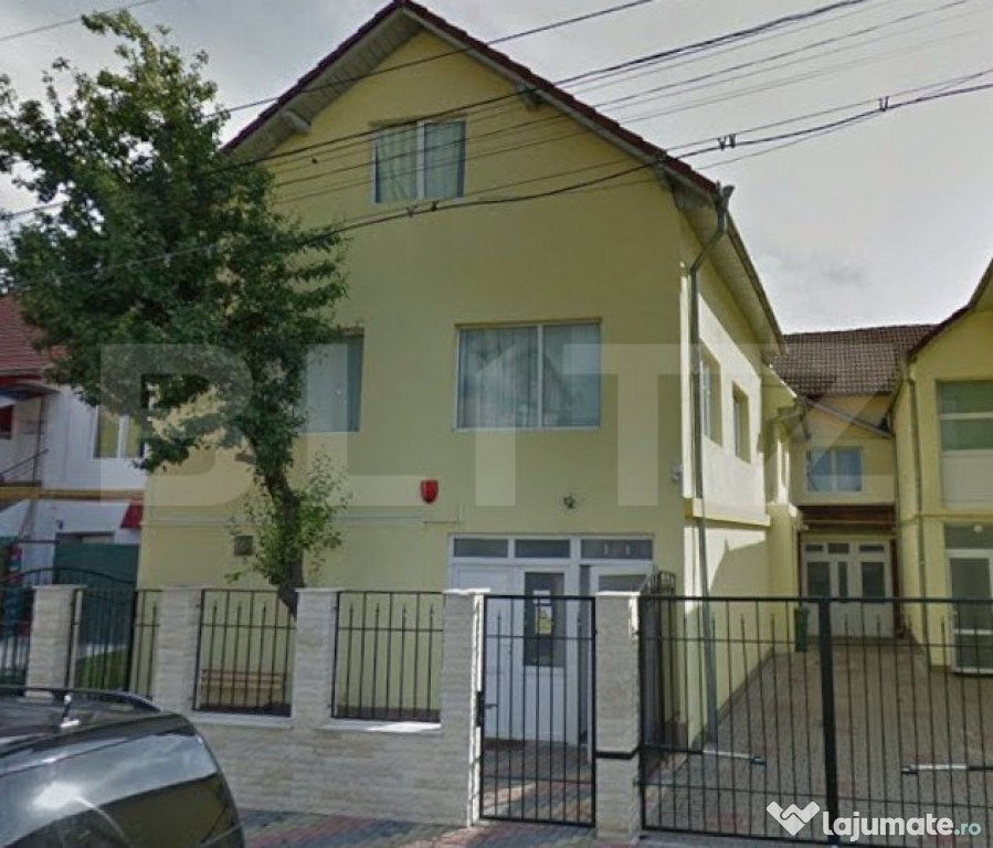 Casa Individuala / Pensiune, 14 camere - zona Piata Decebal