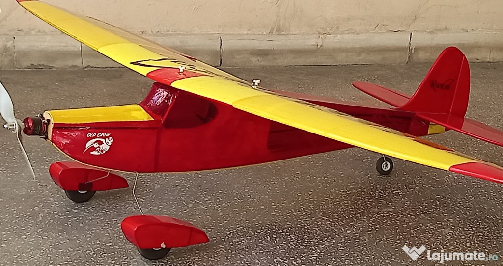 Vând aeromodel Rascal Balsa/Electric cu 4 servo-uri