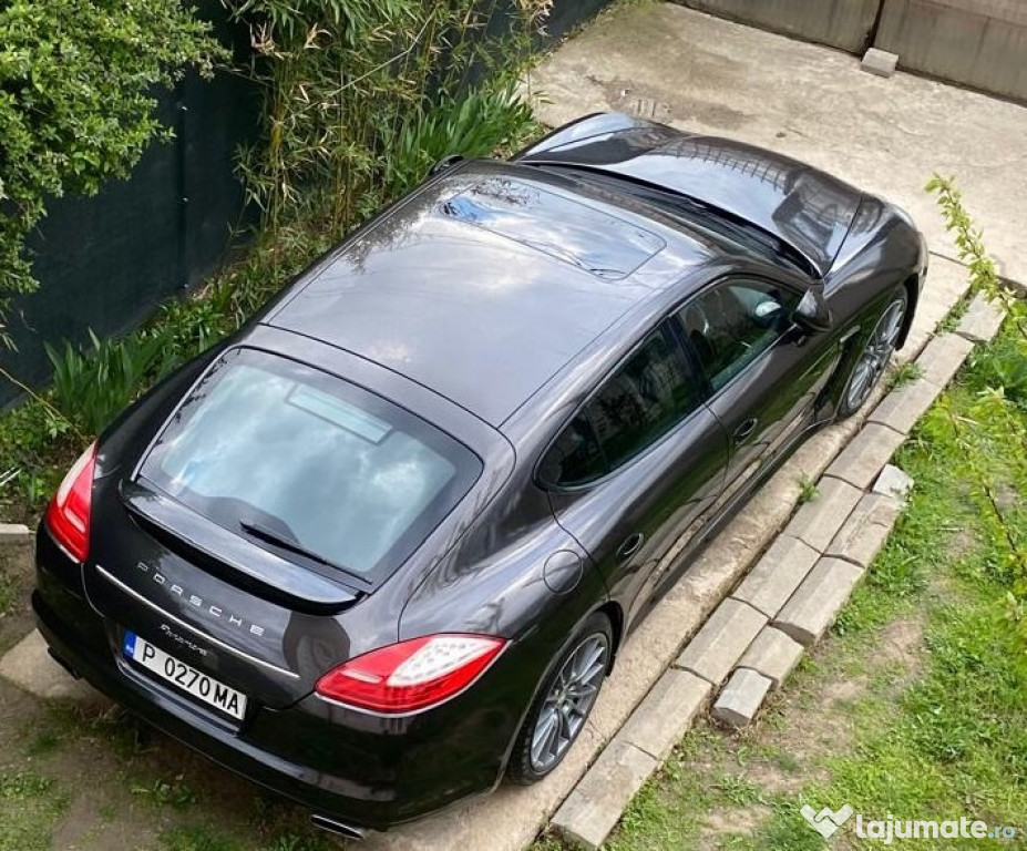 Vând urgent PORCHE PANAMERA