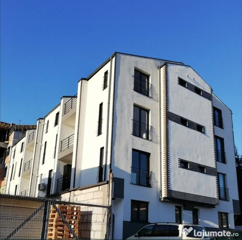 Închiriere apartament 3 camere