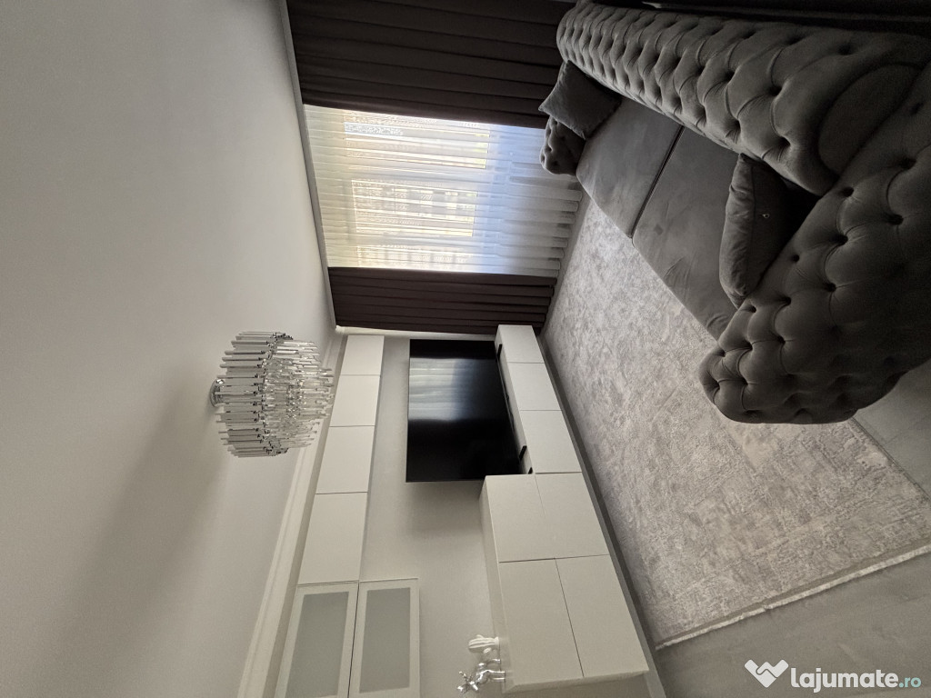 Primă închiriere! Apartament renovat, 3 min metrou