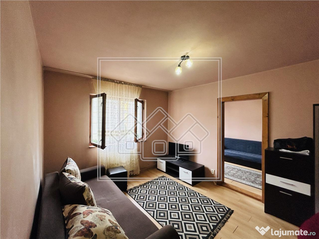 Ap cu 2 camere, etaj 2/4, Zona Rahovei