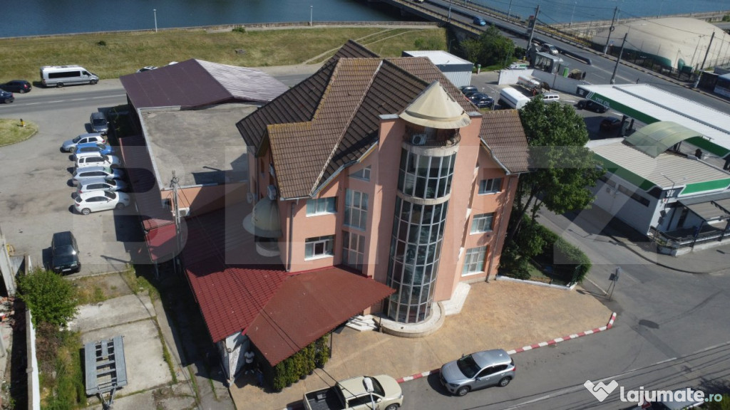Motel + Sala de evenimente, fiecare avand suprafata de 750 m